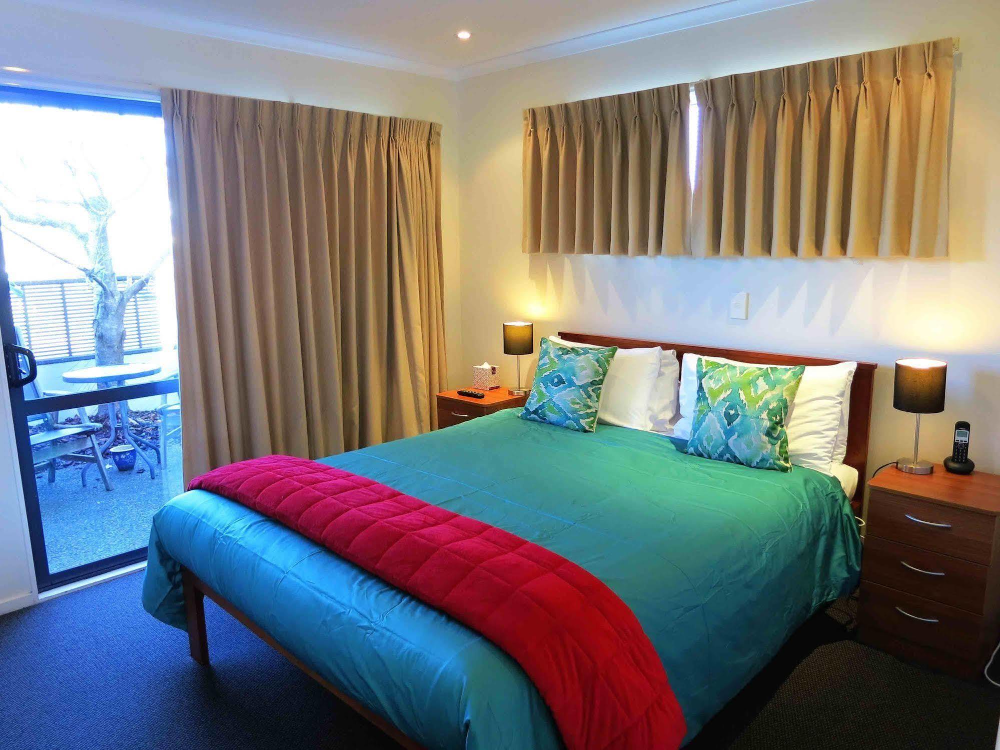 Asure Ascot Motor Motel 4*